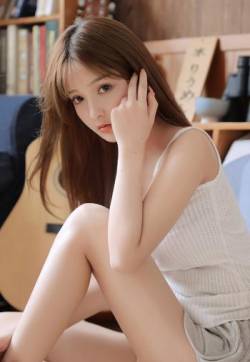 高清中国内地辽宁省沈阳女演员秦岚《怪你过分美丽》剧照图片