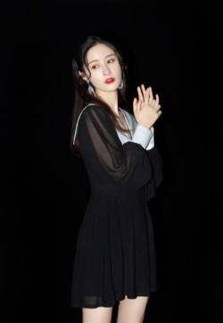高清辽宁沈阳美女梁田黑裙性感优雅写真图片