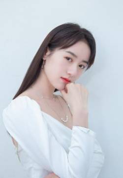 高清上海袁冰妍袁冰妍深v白裙性感写真图片