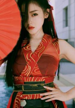中国大陆天津女歌手张碧晨仙气唯美舞台照图片