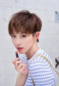 张钧甯短发酷飒写真图片