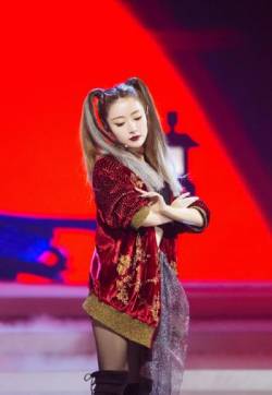 高清内地陕西西安女演员白冰《乘风破浪的姐姐》第七期剧照图片