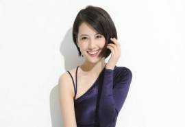 高清中国内地影视北京女演员高圆圆桌面壁纸之靓丽气质美女