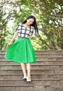 中国内地女演员清纯美女范曹阳安卓手机壁纸