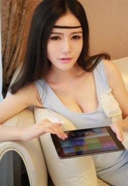 高清漂亮美女图片性感手机壁纸下载