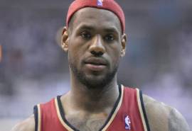 NBA篮球明星詹姆斯帅气写真桌面壁纸高清第二辑