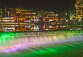 高清旅游古镇精选好看的凤凰古城迷人夜景高清古镇风景电脑桌面壁纸下载（二）