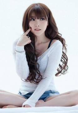 高清中国内地辽宁省沈阳女演员MGBaby明骏女孩戴燕妮高清手机壁纸下载