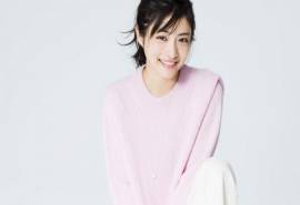 高清日本东京美女石原里美清新自然写真桌面壁纸