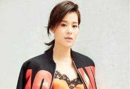 中国香港歌手女演员明星胡杏儿时尚杂志写真图片桌面壁纸