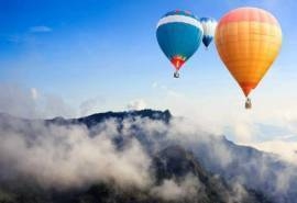 精选天空中热气球图片高清电脑壁纸
