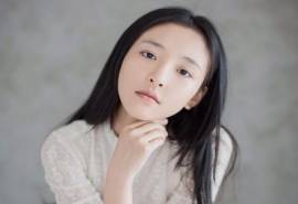 中国大陆湖北90后女演员清纯女星吴倩素颜出镜写真桌面壁纸