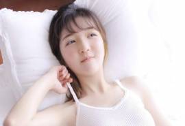 最新仿4493美图低胸吊带私房诱惑写真图片壁纸