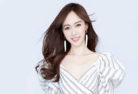 中国上海著名女演员唐嫣性感养眼写真图片高清壁纸