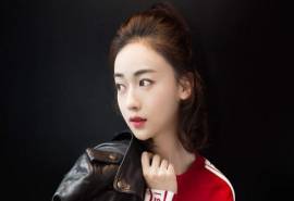 高清中国内地北京人影视女演员吴谨言性感写真高清电脑桌面壁纸
