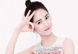 北京新生代女演员陈钰琪甜美俏皮写真图片