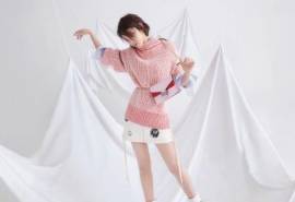 高清中国内地四川女演员唐艺昕时尚杂志写真图片桌面壁纸