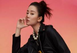 高清中国内地黑龙江省哈尔滨女演员乔欣清爽率性写真图片桌面壁纸