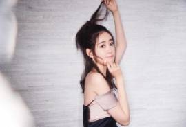 中国内地黑龙江齐齐哈尔女演员祝绪丹性感俏皮写真图片桌面壁纸