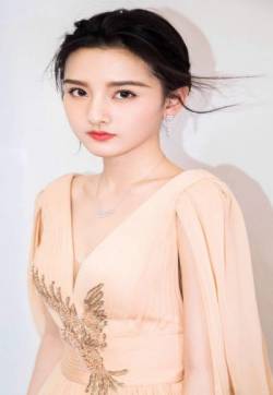 中国北京当代95后女演员宋祖儿甜美清纯高清手机壁纸