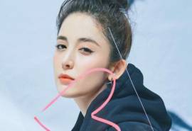 中国内地新疆乌鲁木齐市影视女演员古力娜扎时尚运动性感图片桌面壁纸