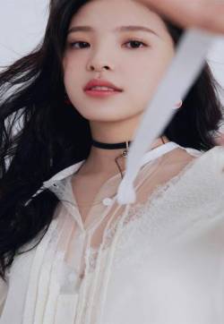 高清女明星模特迷人章若楠写真手机壁纸