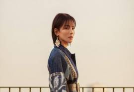 大陆江西省南昌市西湖区著名女演员刘涛性感唯美写真桌面壁纸