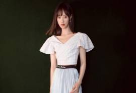 中国大陆内地女演员蓝盈莹清新优雅写真桌面壁纸