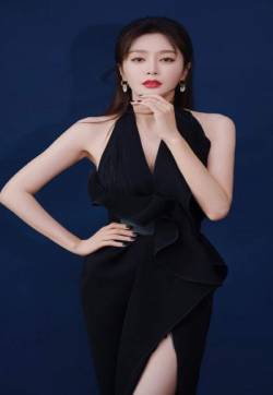高清中国内地辽宁省沈阳女演员秦岚性感迷人写真图片手机壁纸