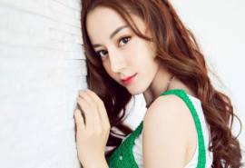 高清新疆乌鲁木齐美女演员迪丽热巴性感甜美写真桌面壁纸