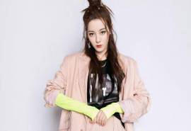 高清新疆乌鲁木齐美女演员迪丽热巴创造营2019图片桌面壁纸