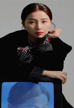 高清中国内地美女虞书欣唯美写真手机壁纸图片