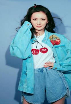 中国内地北京影视女演员杨幂性感优雅写真手机壁纸