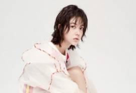 高清中国内地辽宁省沈阳女演员赵今麦俏皮可爱高清桌面壁纸