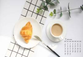 2019年7月清新唯美咖啡日历壁纸