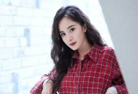 中国内地北京影视女演员杨幂妩媚动人写真桌面壁纸