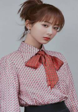 高清中国内地影视北京女演员杨紫温婉雅致写真图片桌面壁纸第张