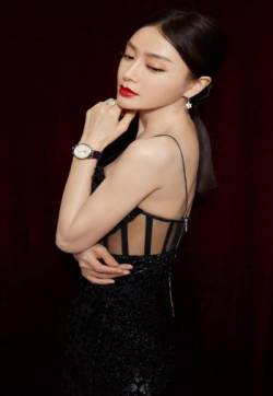 高清中国内地辽宁省沈阳女演员秦岚性感妩媚写真手机壁纸