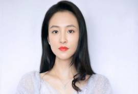 中国大陆湖北90后女演员吴倩优雅迷人写真桌面壁纸