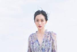 高清中国内地女演员平面模特何泓姗清新灵动写真桌面壁纸
