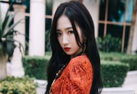 高清女明星孟美岐酷飒火热高清桌面壁纸