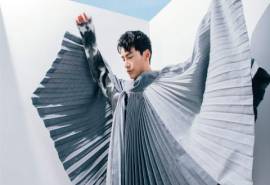高清新加坡男演员王冠逸时尚帅气写真图片桌面壁纸