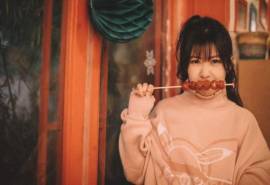 赖美云甜美温暖高清桌面壁纸