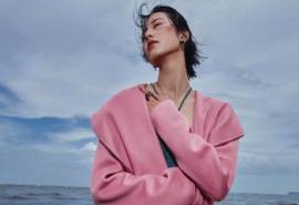 高清中国内地安徽女演员周雨彤湿发酷美高清桌面壁纸