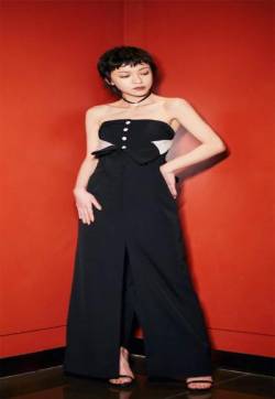高清中国台湾影视女演员郭采洁时尚俏皮写真图片桌面壁纸第张