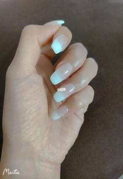 黑黄皮适合什么颜色的美甲 黄黑皮做什么颜色的美甲